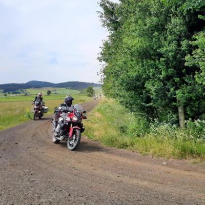 Rando em moto trail